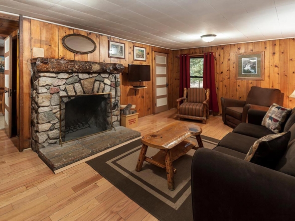 Rustic Cabins - Idyllwild Inn