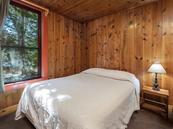Rustic Cabins - Idyllwild Inn