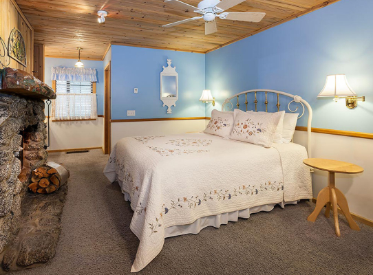 theme-room-spring-bedroom-thumbnail